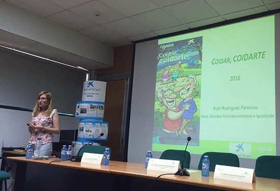 Viña Costeira coida os seus maiores con AGACA e “la Caixa”