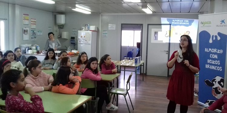 Estudantes de Cambre proban almorzos saudables