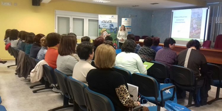 O Xeixo aposta polo empoderamento feminino