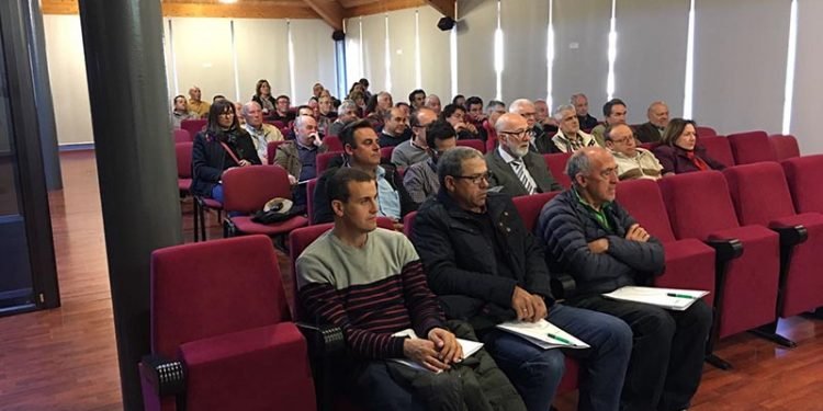 AGACA explica como sumar rendibilidade e estimular emprego nos montes veciñais no Barco