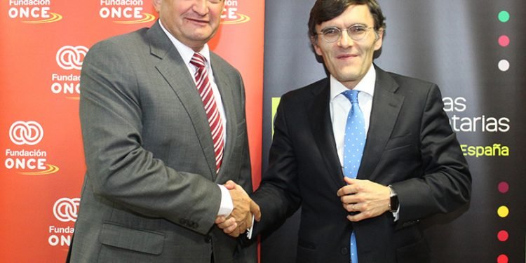 Fundación ONCE e Cooperativas Agro-alimentarias de España únense para fomentar o emprego de persoas con discapacidade