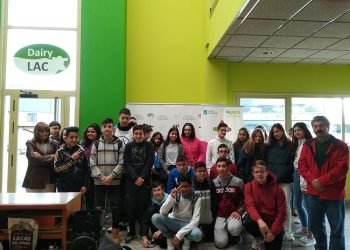 Obradoiro sobre Economía social en Dairylac para 30 estudantes lucenses