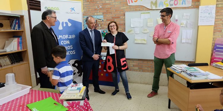 Un alumno do CEIP de Castrelo gaña a I Edición do Concurso de Pequenos Relatos AGACA na categoría de 3º EP