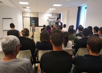 Estudantes de Sergude fórmanse en cooperativismo coa Rede Eusumo