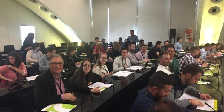 Unha delegación galega participa no I Congreso de Xuventude Cooperativista