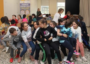 Almorzos saudables e xogos cooperativos para escolares de Noia