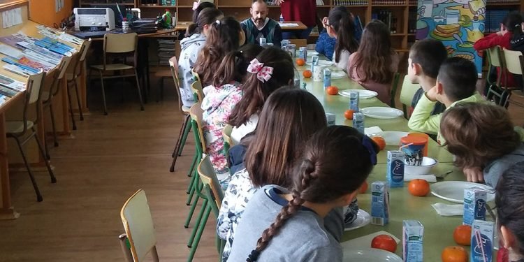 Cooperar xogando e almorzar coidándose no Santa María do Castro