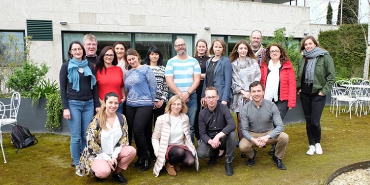 Formadores europeos trabajan para mejorar la enseñanza digital en cooperativas