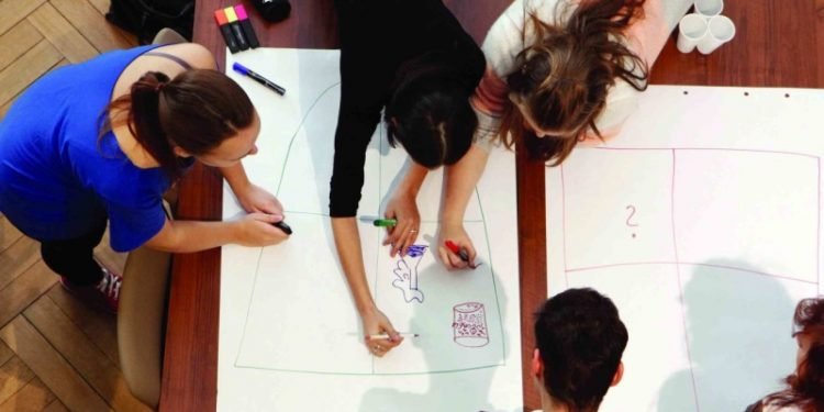 EspazoCoop convoca Bolsas de Apoio á Mellora 2019 en cooperativas e entidades de economía social