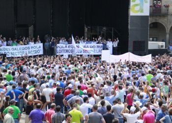 60 cooperativas ganaderas de AGACA participaron en la manifestación del sector lácteo