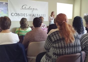 AGACA e “la Caixa” estrean o programa “Coidar, coidarte” para o envellecemento activo