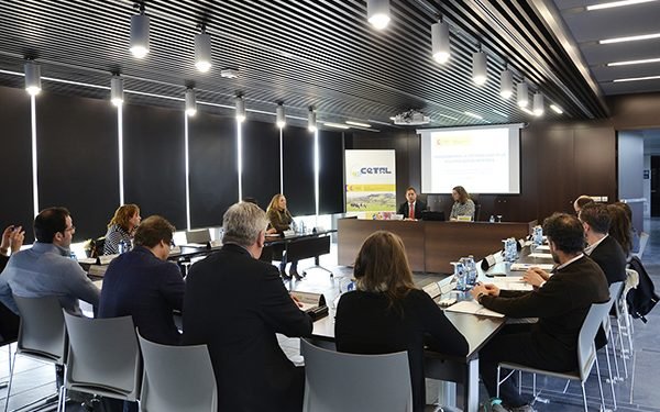 O Ministerio de Agricultura, Alimentación e Medio Ambiente aborda con enfoque práctico a sustentabilidade integral con pemes agroalimentarias