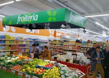 Mercarural estrena superficie comercial en A Barrela