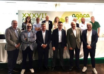 Carmen Rodríguez, reelegida presidenta de AGACA