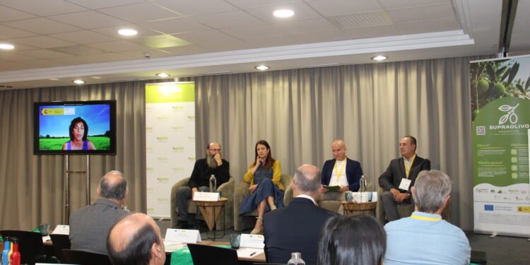Jornada de presentación de SUPRAOLIVO en Santiago de Compostela